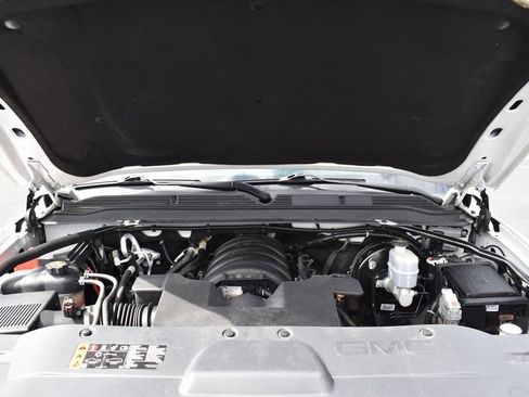 Used 2019 GMC Yukon Denali w/ Denali Ultimate Package image 16