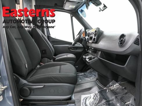 Used 2019 Mercedes-Benz Sprinter 170 image 20