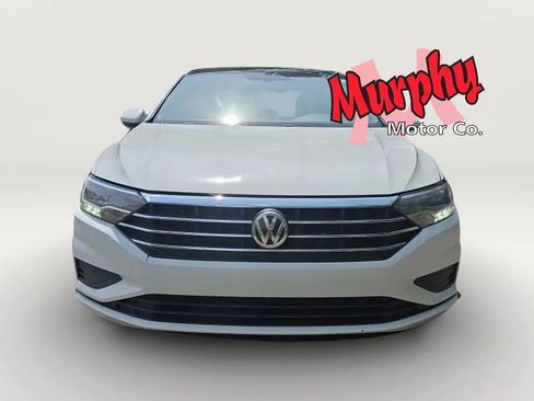 Used 2019 Volkswagen Jetta SE FWD image 4