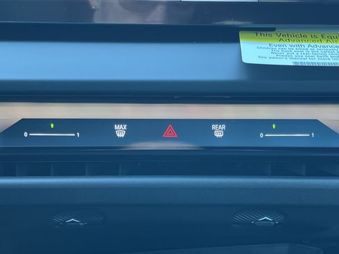 New 2026 BMW X3 xDrive30 w/ Premium Package image 6