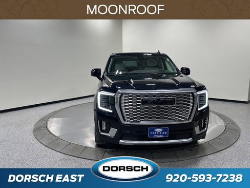 Used 2021 GMC Yukon Denali w/ Denali Ultimate Package image 3