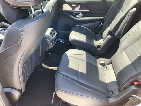 New 2026 Mercedes-Benz GLS 450 4MATIC image 11