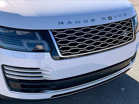 Used 2018 Land Rover Range Rover Long Wheelbase Autobiography image 28