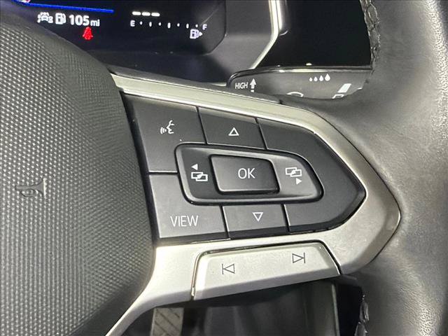 Used 2024 Volkswagen Jetta SE FWD image 25