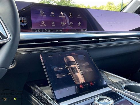 Used 2025 Cadillac Escalade V w/ LPO, Floor Liner Package image 8