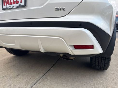 Used 2022 Nissan Kicks SR w/ Premium Package image 16