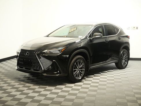 Used 2023 Lexus NX 350 AWD image 4