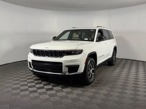 Used 2024 Jeep Grand Cherokee L Limited w/ Trailer Tow Package image 10