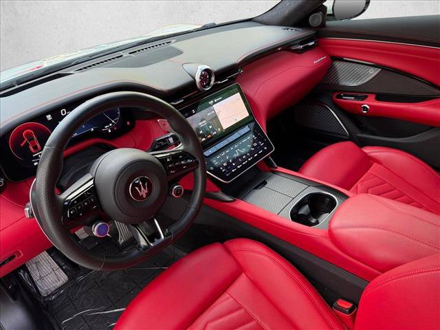 Used 2024 Maserati GranTurismo Trofeo AWD/4WD image 10