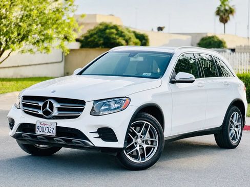 Used 2016 Mercedes-Benz GLC 300 image 1