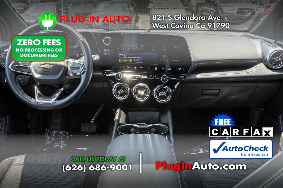 Used 2024 Chevrolet Blazer EV LT AWD/4WD image 17
