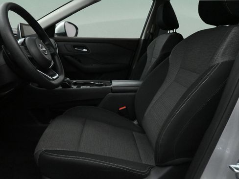 Used 2023 Nissan Rogue SV AWD/4WD image 16