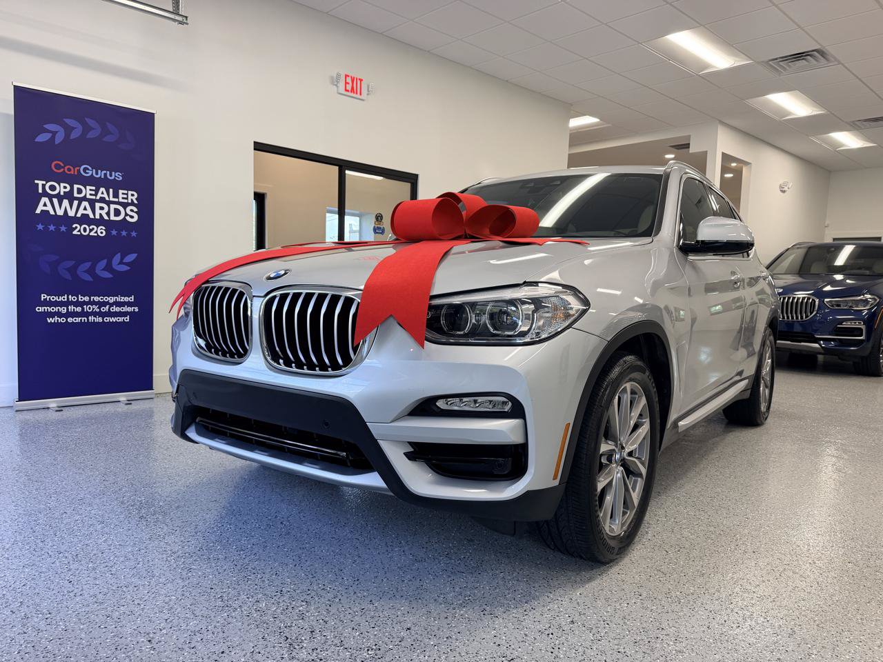Used 2019 BMW X3 xDrive30i w/ Premium Package AWD/4WD image 3