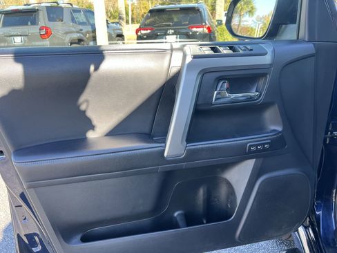 Used 2022 Toyota 4Runner Limited image 15