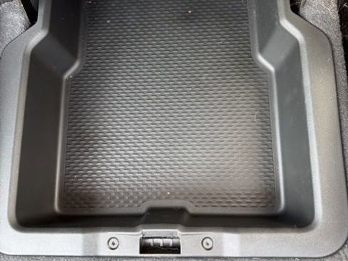 Used 2021 RAM 1500 Laramie w/ Off Road Group image 39