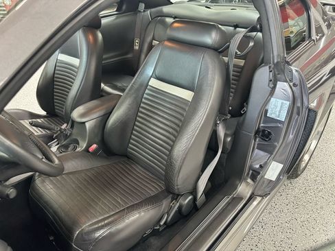 Used 2003 Ford Mustang Mach 1 RWD image 11