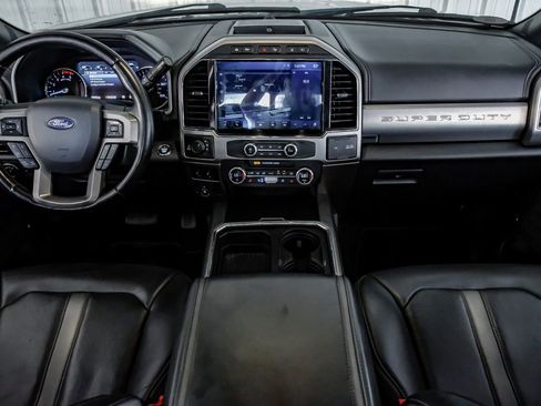 Used 2022 Ford F250 Platinum w/ FX4 Off-Road Package image 13