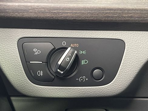 New 2025 Audi Q5 2.0T Premium Plus image 24