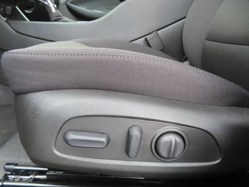 New 2025 Chevrolet Malibu LS image 8