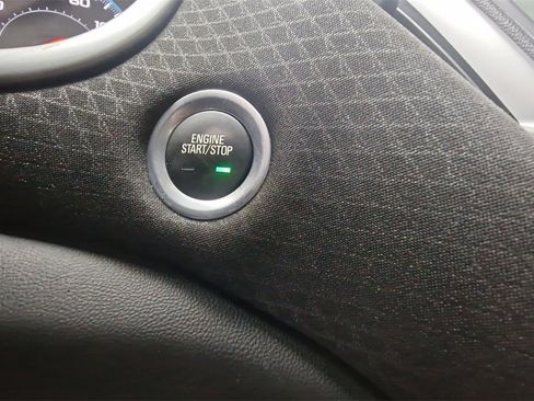 Used 2023 Chevrolet Malibu LT image 37