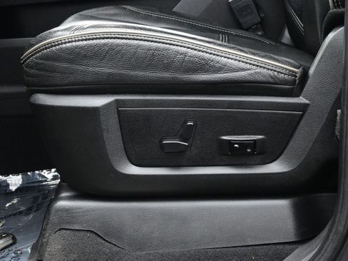 Used 2021 RAM 2500 Limited image 11