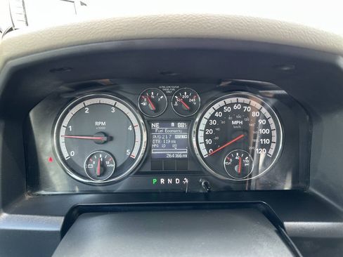 Used 2011 RAM 2500 SLT AWD/4WD image 15