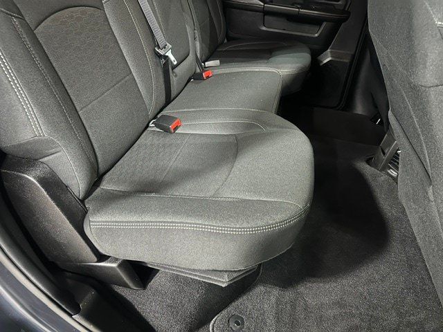 Certified 2025 RAM 2500 Big Horn AWD/4WD image 17