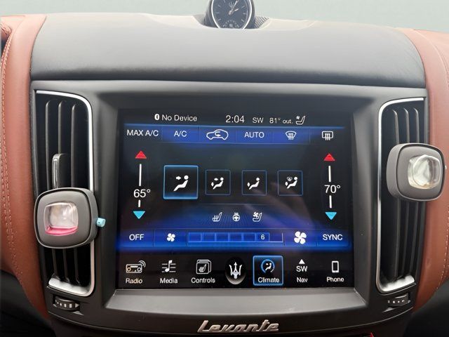 Used 2017 Maserati Levante w/ Luxury Package AWD/4WD image 22