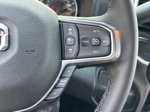 New 2026 RAM 2500 Big Horn AWD/4WD image 9