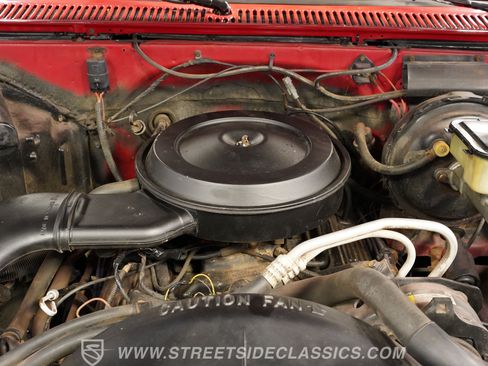 Used 1987 Chevrolet C/K Truck 1500 AWD/4WD image 35