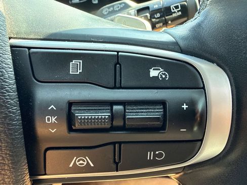 Used 2023 Kia Sportage EX w/ EX Premium Package AWD/4WD image 28