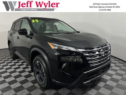 Used 2025 Nissan Rogue SV w/ SV Premium Package