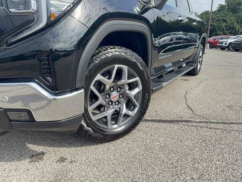 Used 2024 GMC Sierra 1500 SLT w/ SLT Premium Plus Package AWD/4WD image 2