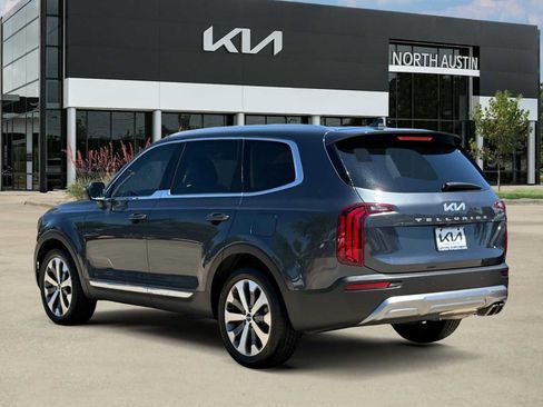 Certified 2022 Kia Telluride EX w/ EX Premium Package FWD image 9