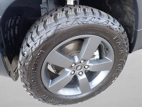 Used 2024 Land Rover Defender 110 S AWD/4WD image 7