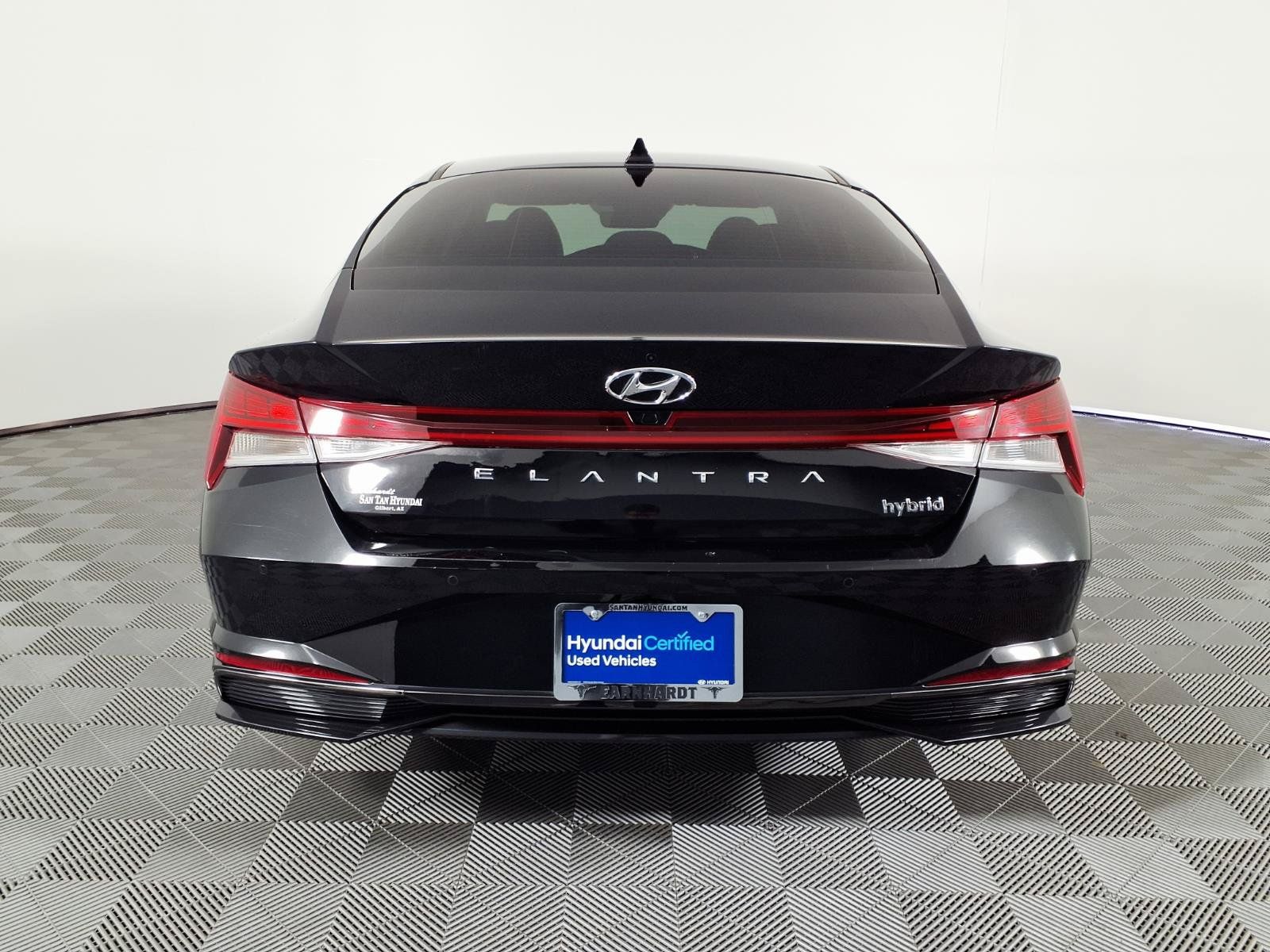 Certified 2023 Hyundai Elantra Limited FWD image 5
