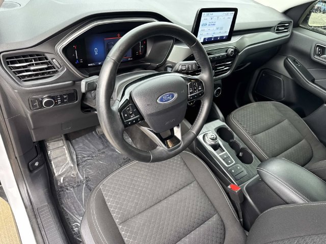 Used 2023 Ford Escape Active w/ Cold Weather Package FWD image 17