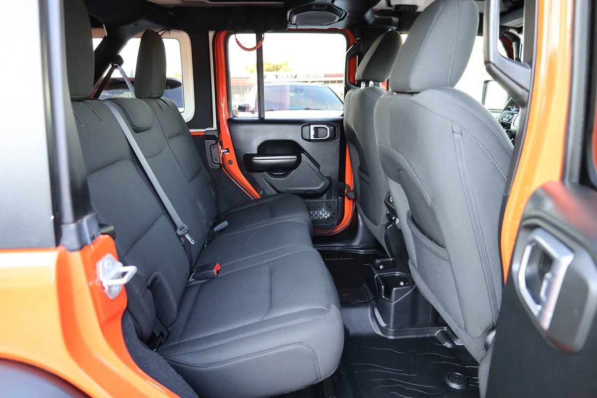 Used 2020 Jeep Wrangler Unlimited Sport S AWD/4WD image 13