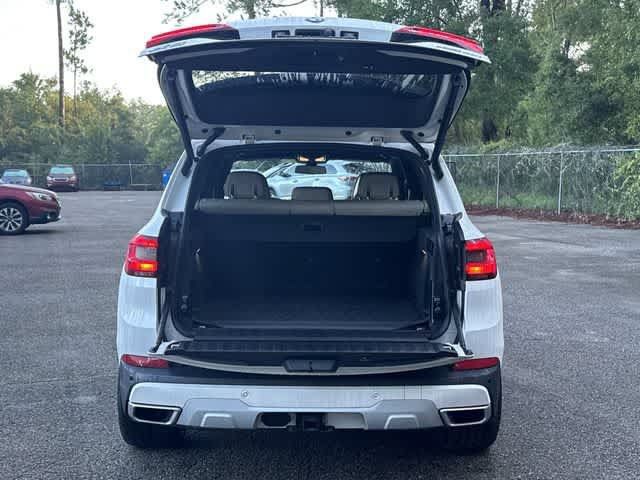 Used 2021 BMW X5 xDrive40i w/ Premium Package 3 AWD/4WD image 30