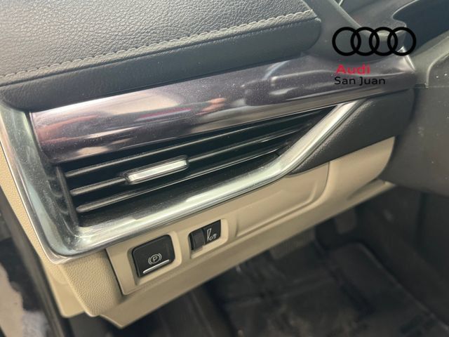 Used 2023 Cadillac XT4 Luxury FWD image 31