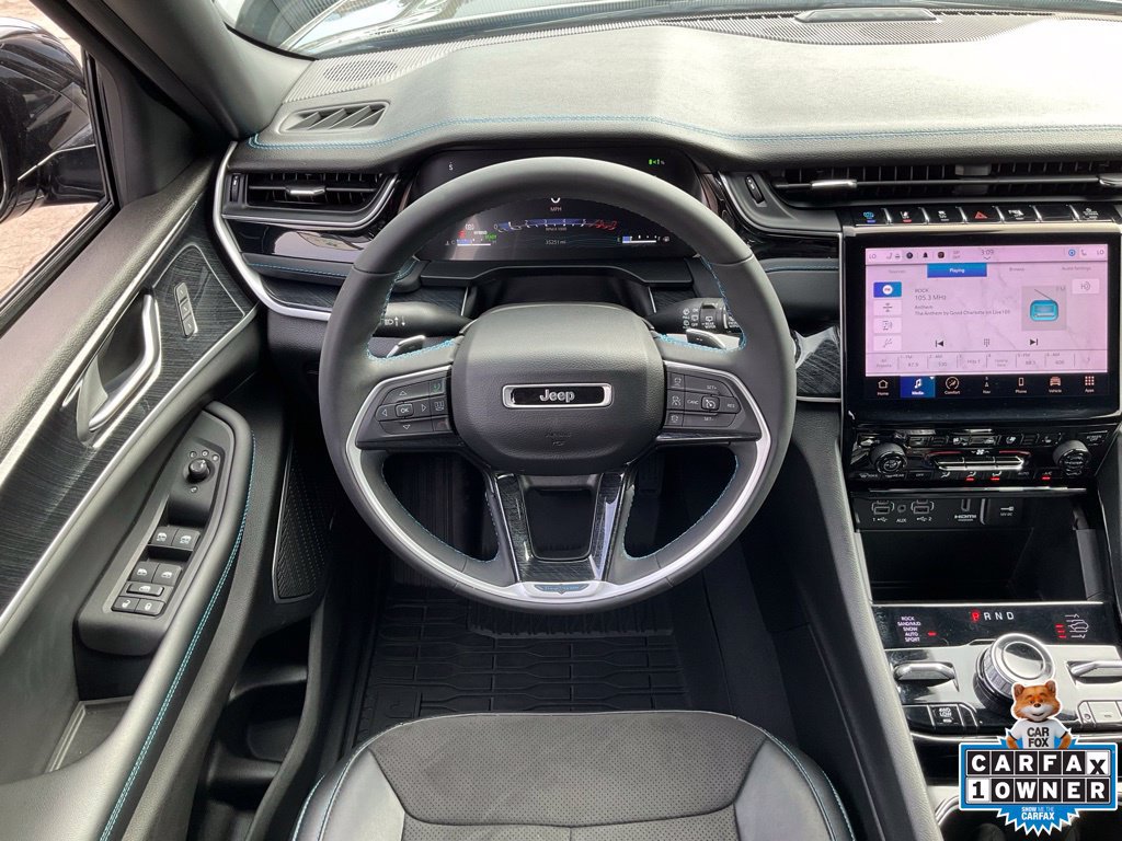 Used 2023 Jeep Grand Cherokee Trailhawk AWD/4WD image 42