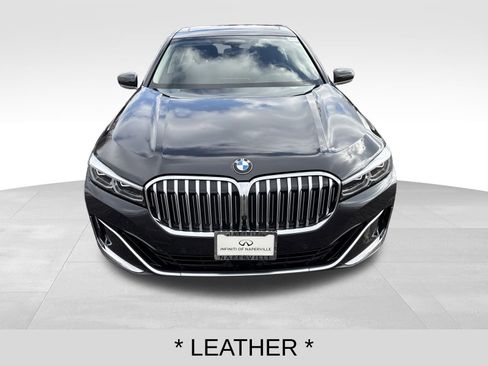 Used 2021 BMW 745e xDrive w/ Luxury Rear Seating Package image 8