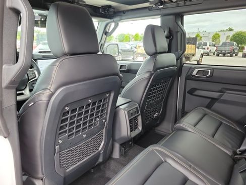 New 2026 Ford Bronco Badlands AWD/4WD image 12