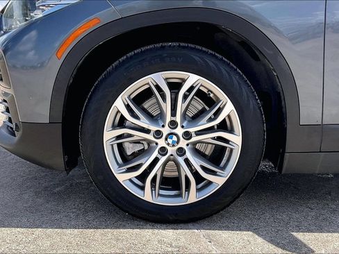 Used 2022 BMW X2 sDrive28i w/ Premium Package FWD image 35