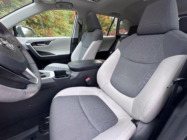 Used 2023 Toyota RAV4 XLE w/ Convenience Package AWD/4WD image 12