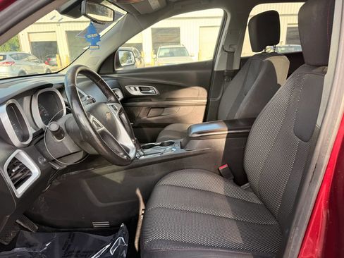 Used 2016 Chevrolet Equinox LT w/ Convenience Package AWD/4WD image 2