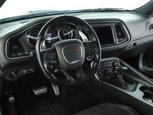 Used 2018 Dodge Challenger R/T Scat Pack image 2