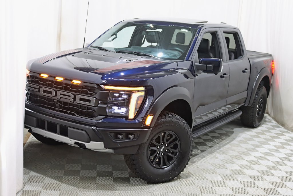 Used 2025 Ford F150 Raptor AWD/4WD image 5