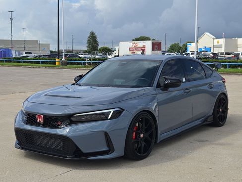 Certified 2024 Honda Civic Type R image 8