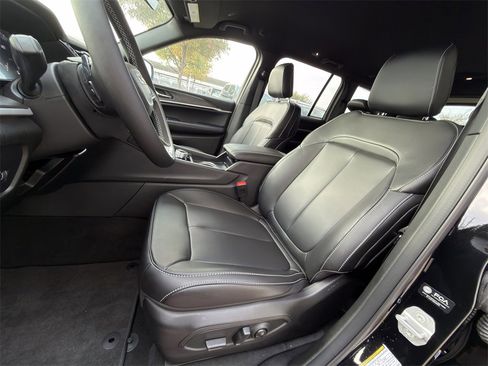 New 2025 Jeep Grand Cherokee Limited w/ Black Appearance Package image 19